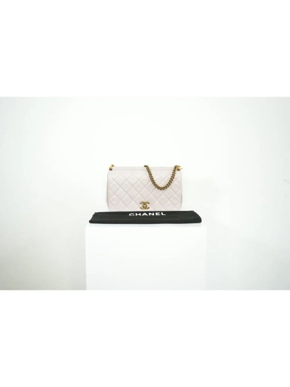 Chanel White Quilted Leather Shoulder Bag